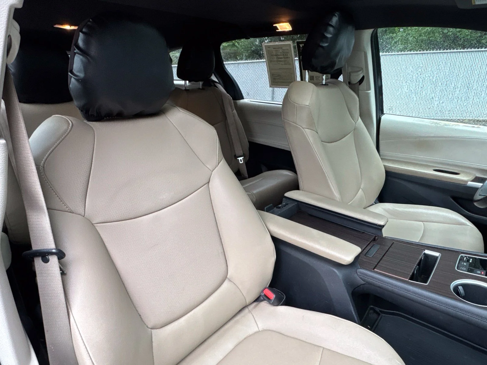 Used 2021 Midnight Black Metallic Toyota XLE image 25