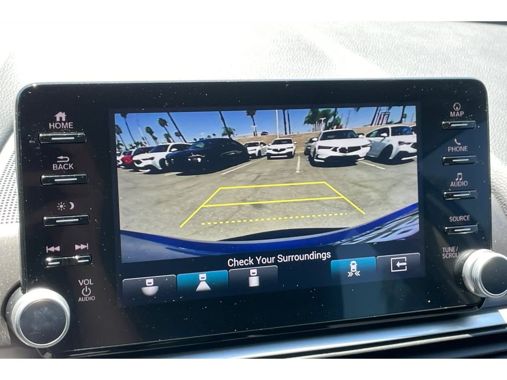 Used 2022 Sonic Gray Pearl Honda Touring image 25