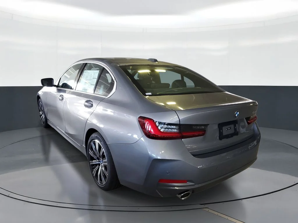 New 2026 Skyscraper Grey Metallic BMW 330i image 4