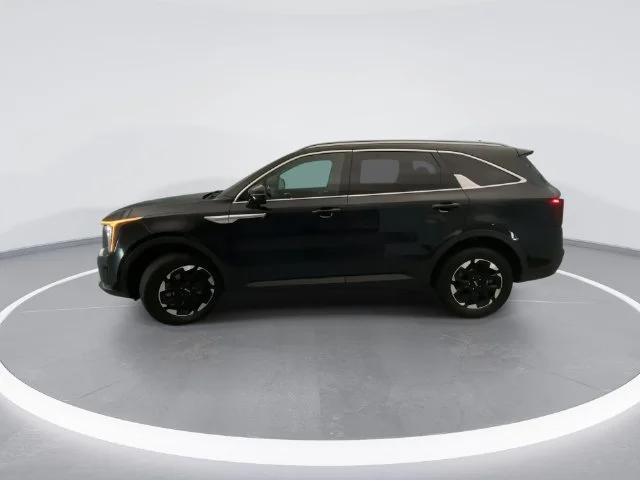Used 2024 Black Kia S image 3