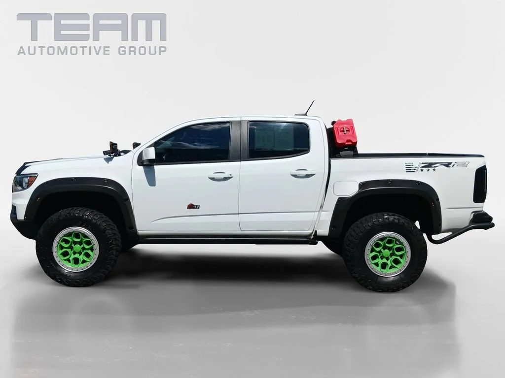 Used 2022 SUMMIT WHITE Chevrolet 4WD ZR2 image 4