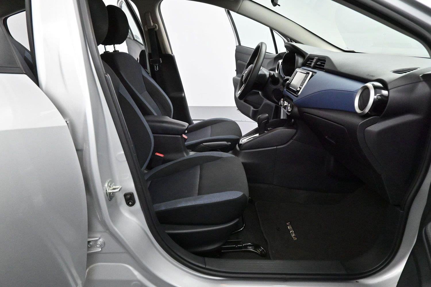 Used 2023 Brilliant Silver Metallic Nissan SV image 27