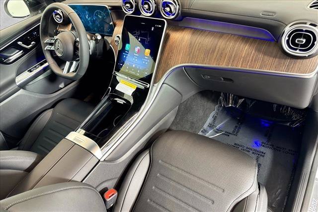 New 2026 Polar White Mercedes-Benz GLC 300 image 55