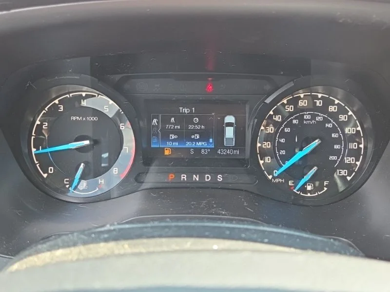 Used 2023 Red Ford XLT image 12