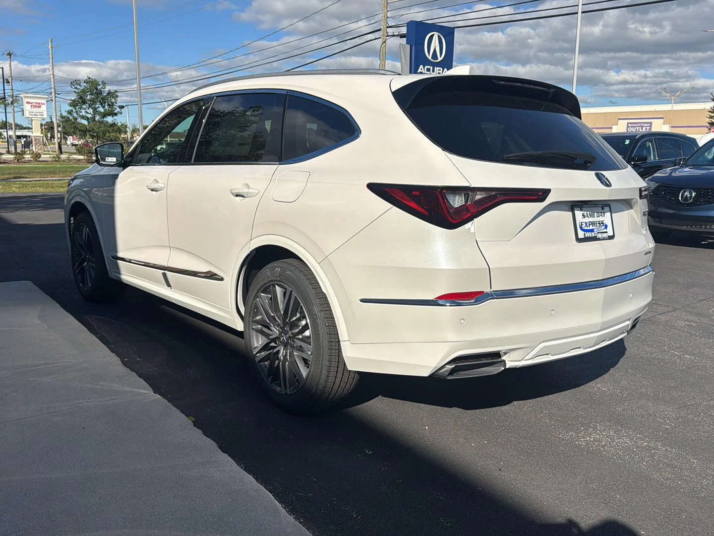 New 2026 Platinum White Pearl Acura SH-AWD w/Advance image 18