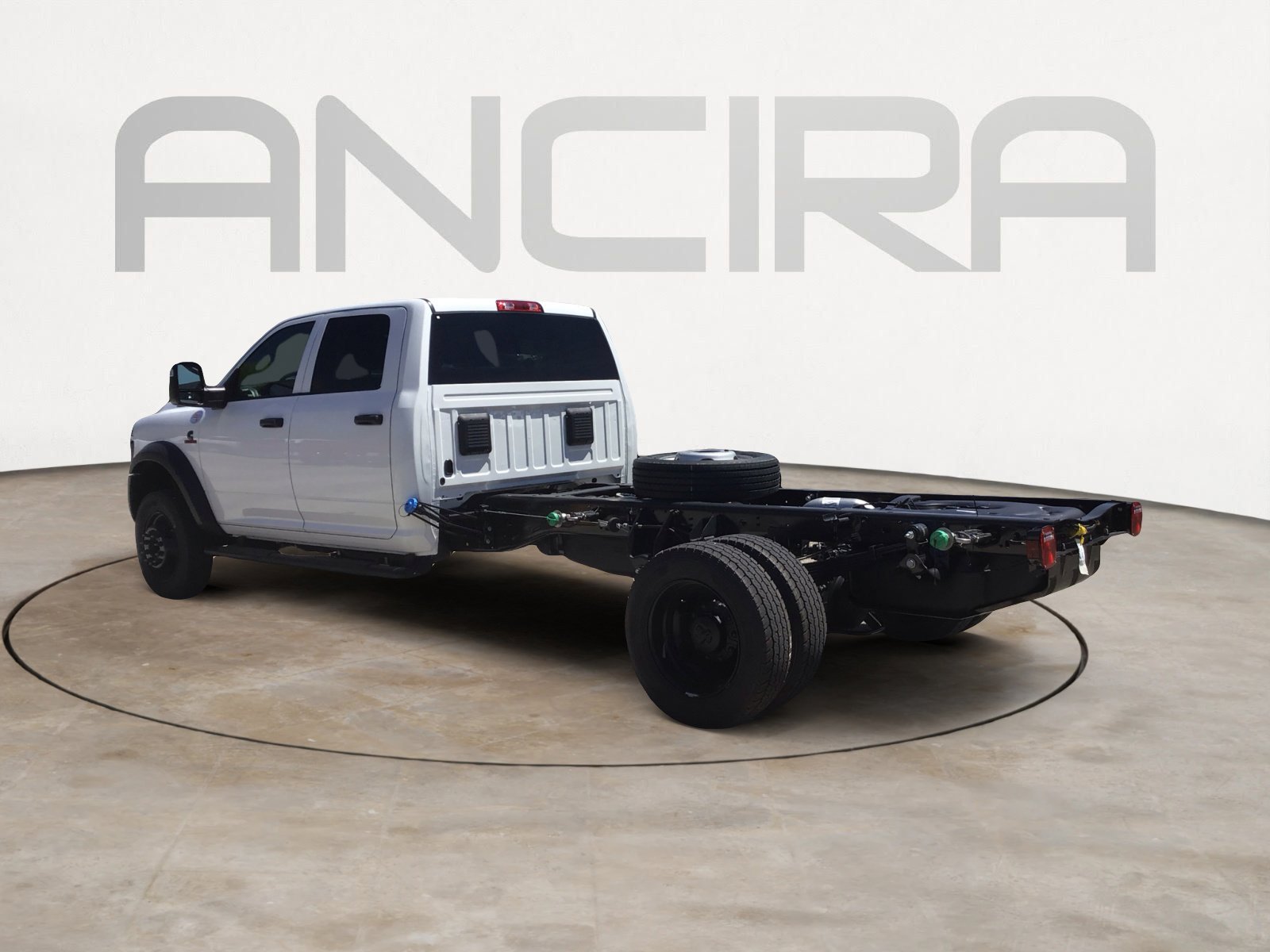 New 2026 Bright White Clearcoat RAM Tradesman image 8