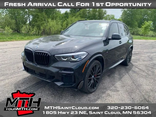 Used 2022 Black BMW M50i image 4