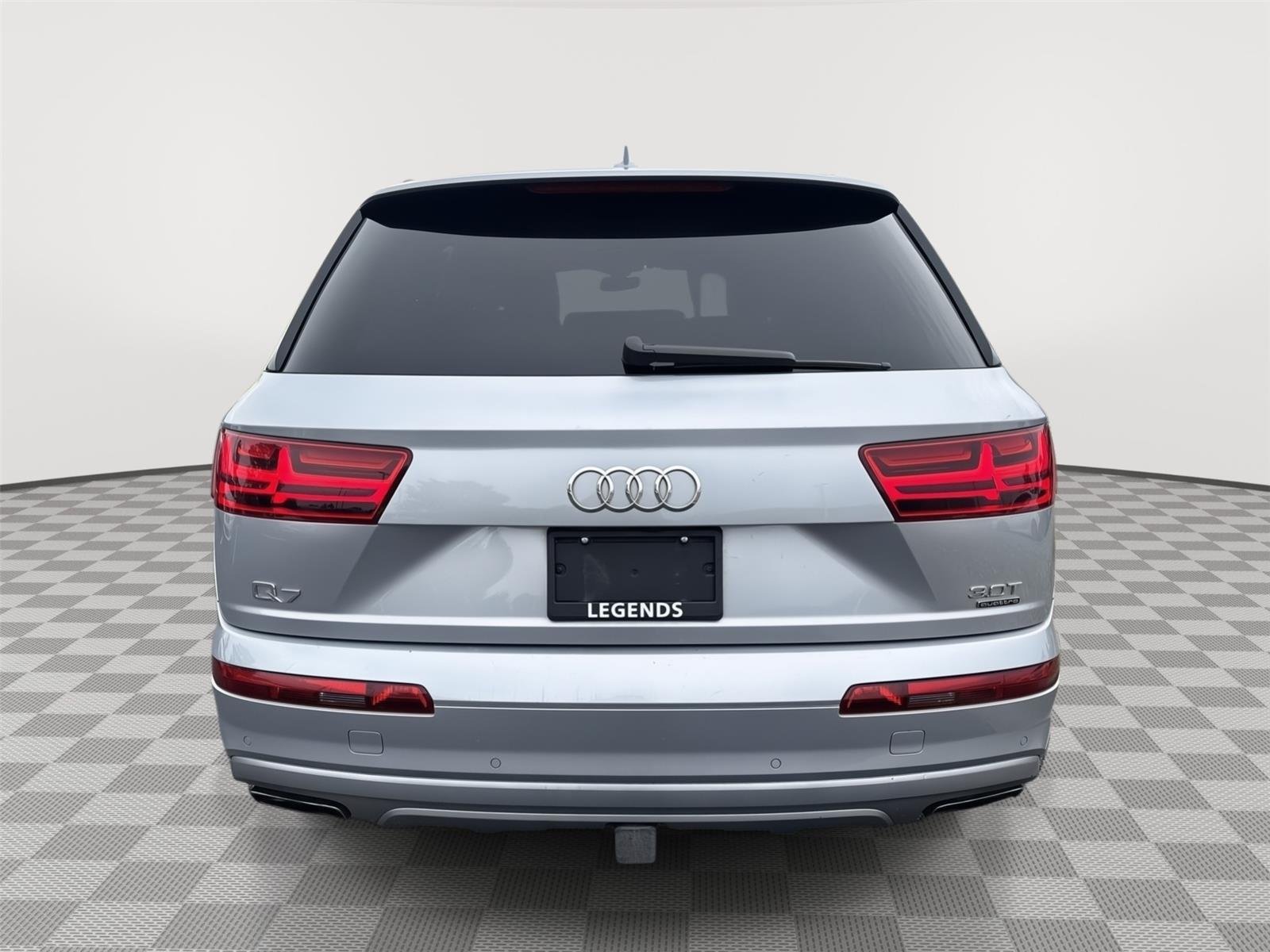 Used 2018 Florett Silver Metallic Audi Prestige image 14