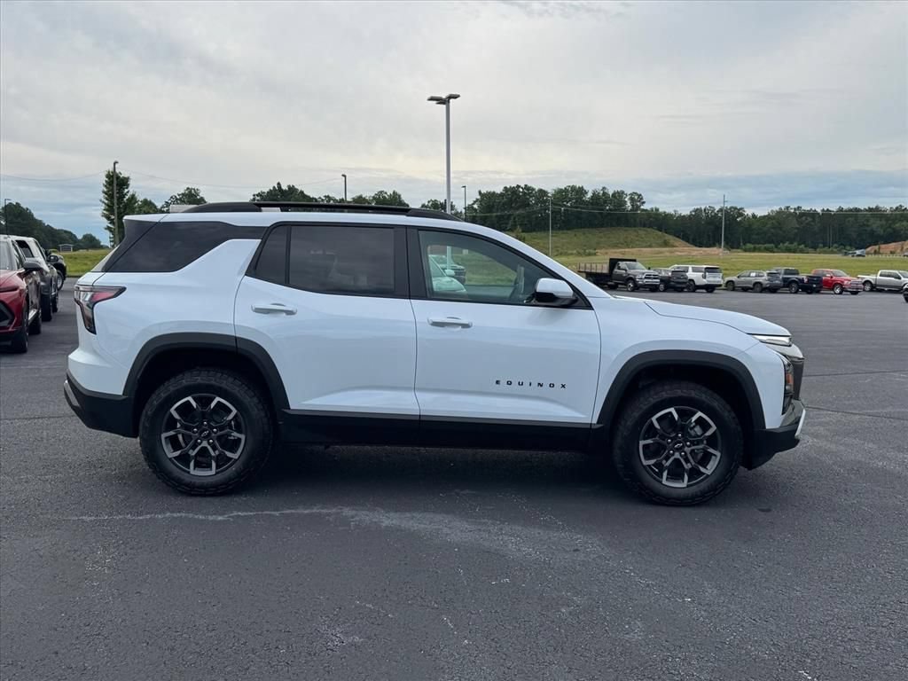 New 2026 Polar White Tricoat Chevrolet ACTIV image 2