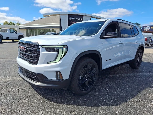 New 2027 Glacier White Tricoat GMC Elevation image 3