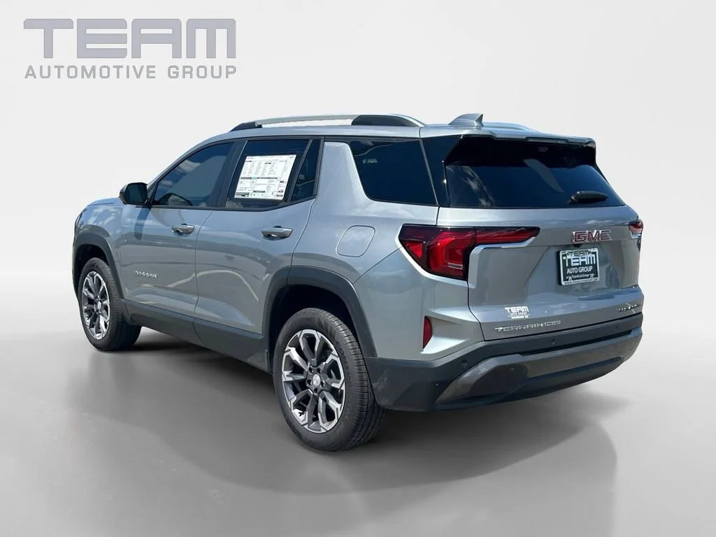 New 2026 Sterling Metallic GMC Elevation image 5