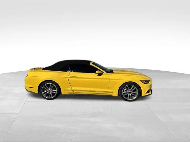 Used 2016 Yellow Ford EcoBoost Premium image 5