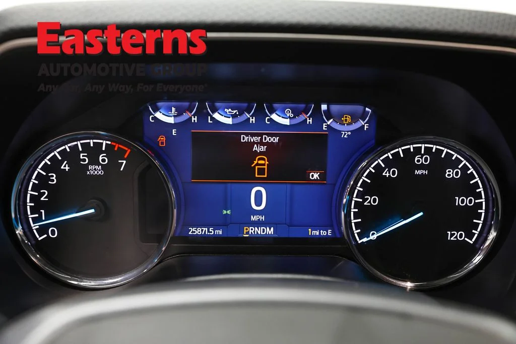 Used 2023 Gray Ford XLT image 18