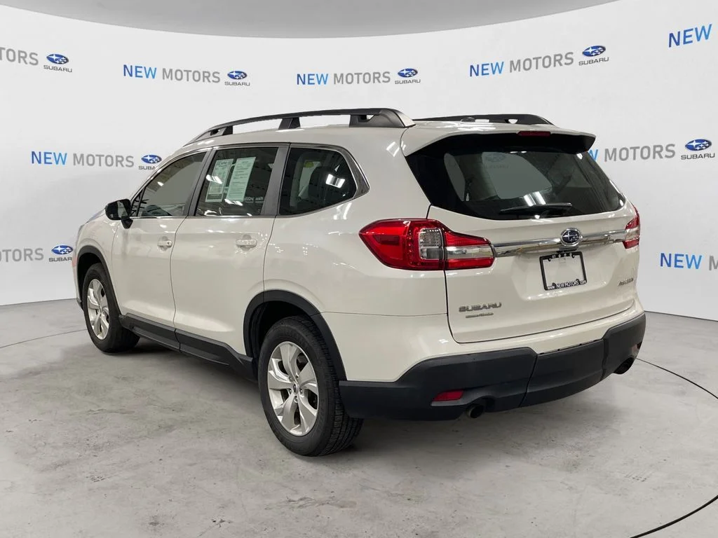 Used 2019 Crystal White Pearl Subaru Base image 3
