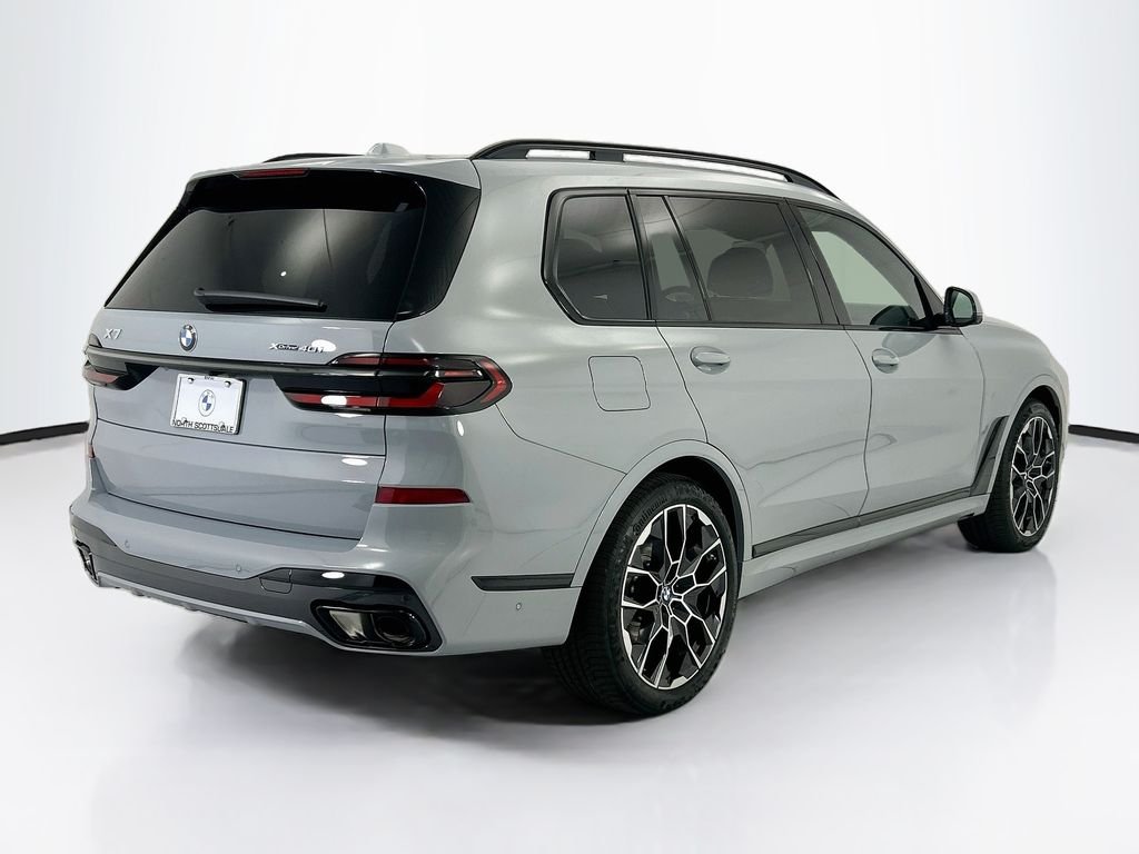 New 2027 Gray Metallic BMW xDrive40i image 5