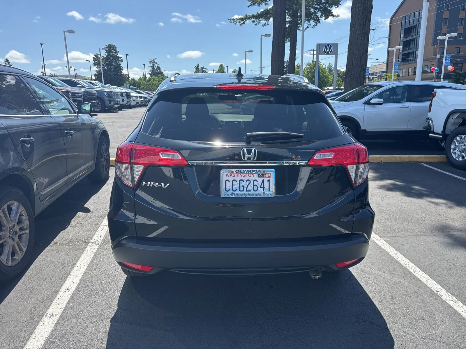 Used 2022 Black Honda EX image 5