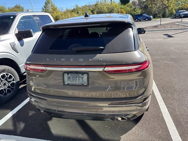 Used 2025 Gray Lincoln Premiere image 8