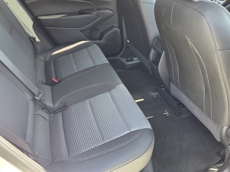Used 2024 Summit White CHEVROLET FWD 4DR LT image 17