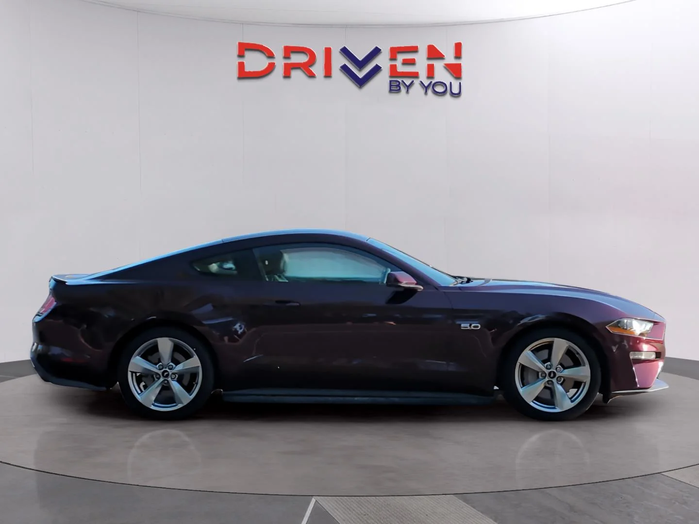 Used 2018 Royal Crimson Metallic Tinted Clearcoat Ford GT Premium image 6