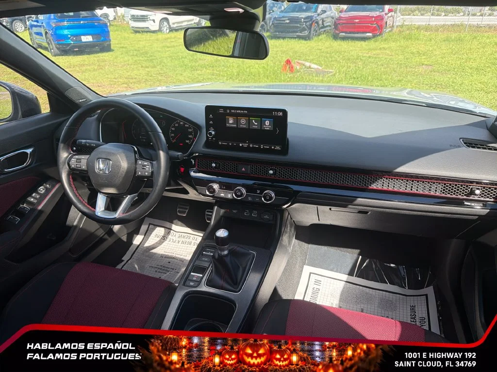 Used 2024 Gray Honda Sedan image 31