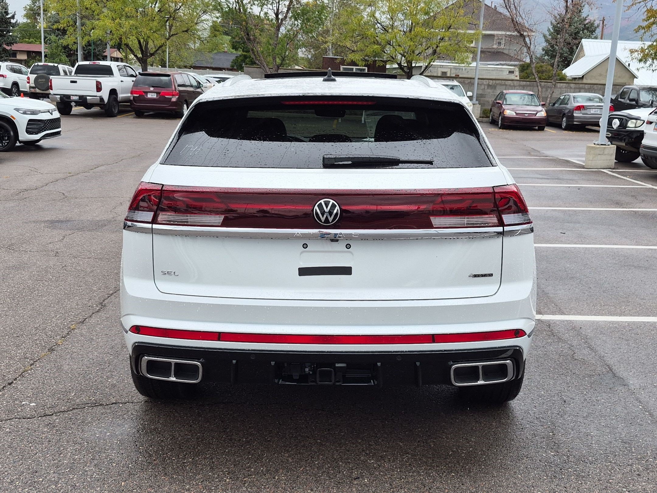 New 2026 Opal White Pearl Volkswagen 2.0T SEL Premium R-Line image 4