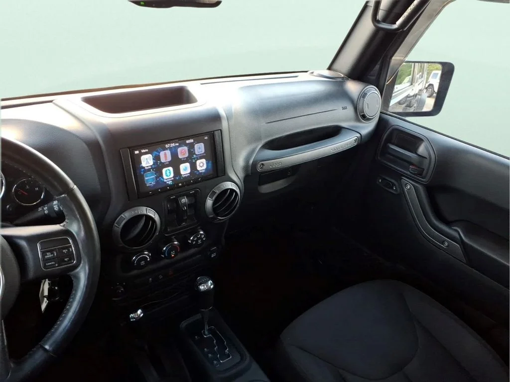 Used 2017 Black Jeep Unlimited Sport image 18