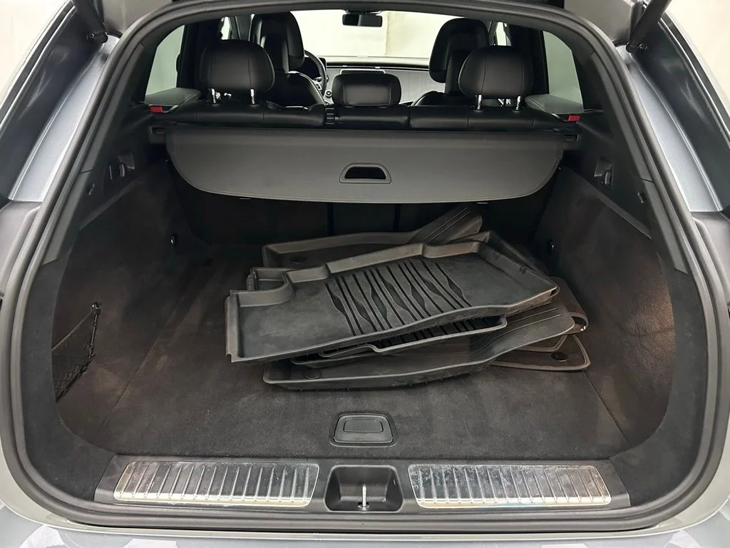 Used 2023 Gray Mercedes-Benz 500 SUV image 9