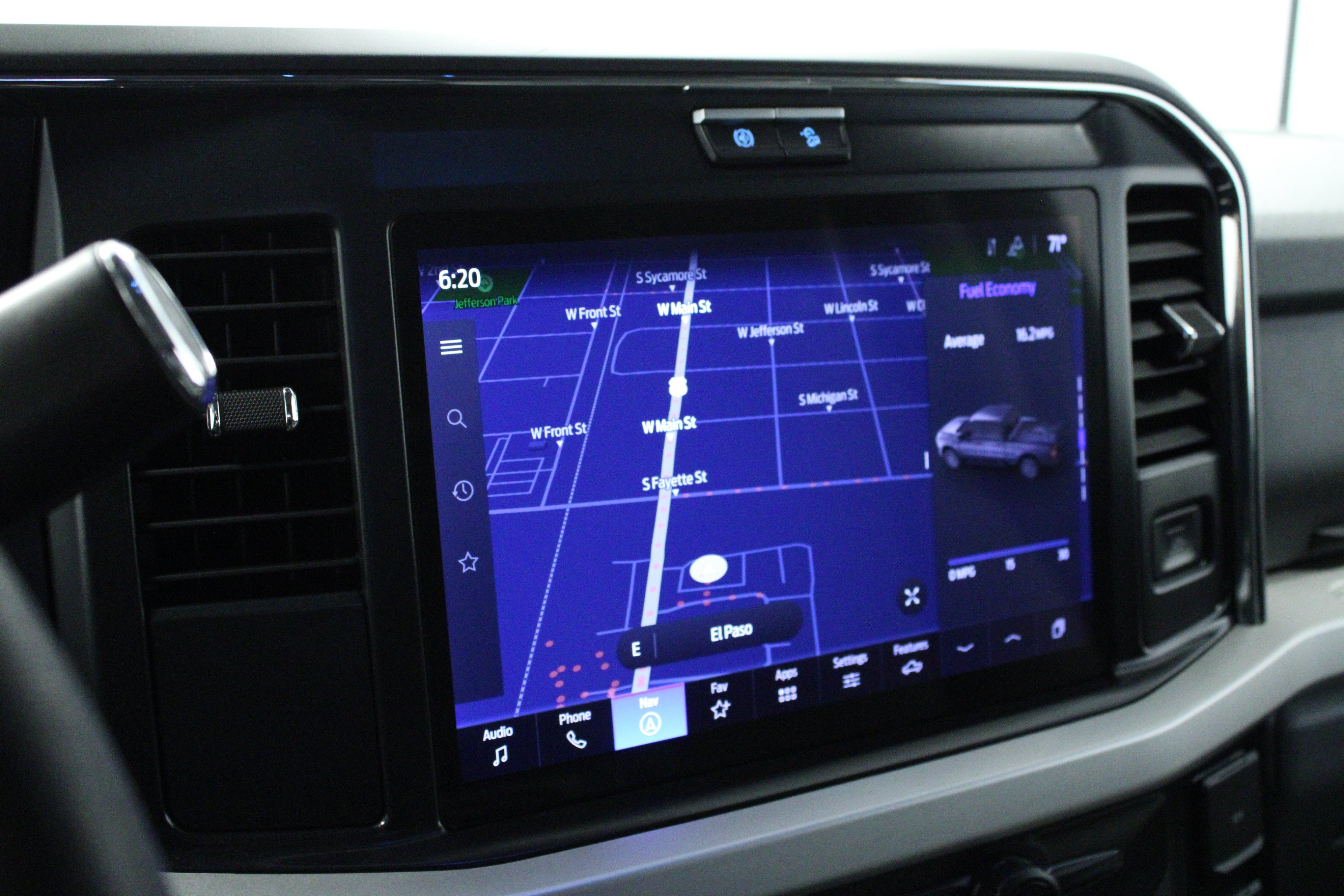 2025 Ford F-250 Super Duty XLT - Photo 24