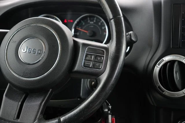 Used 2018 Black Jeep Unlimited Sahara image 19