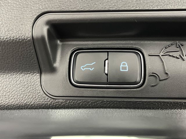 Used 2023 Agate Black Ford ST-Line image 36