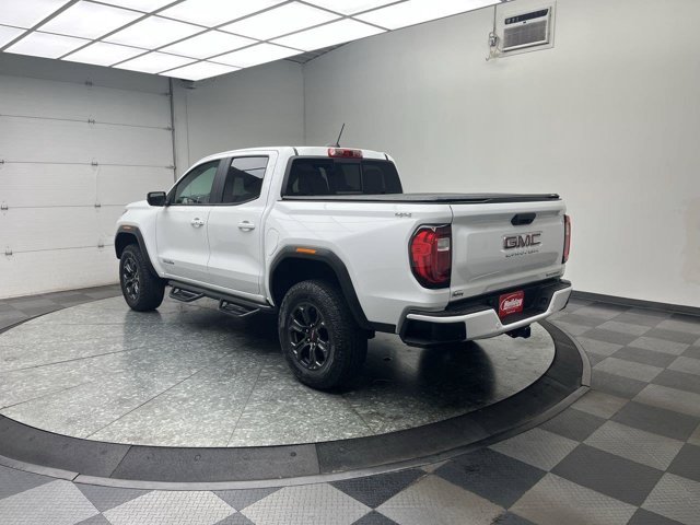 Used 2024 Summit White GMC 4WD Elevation image 2