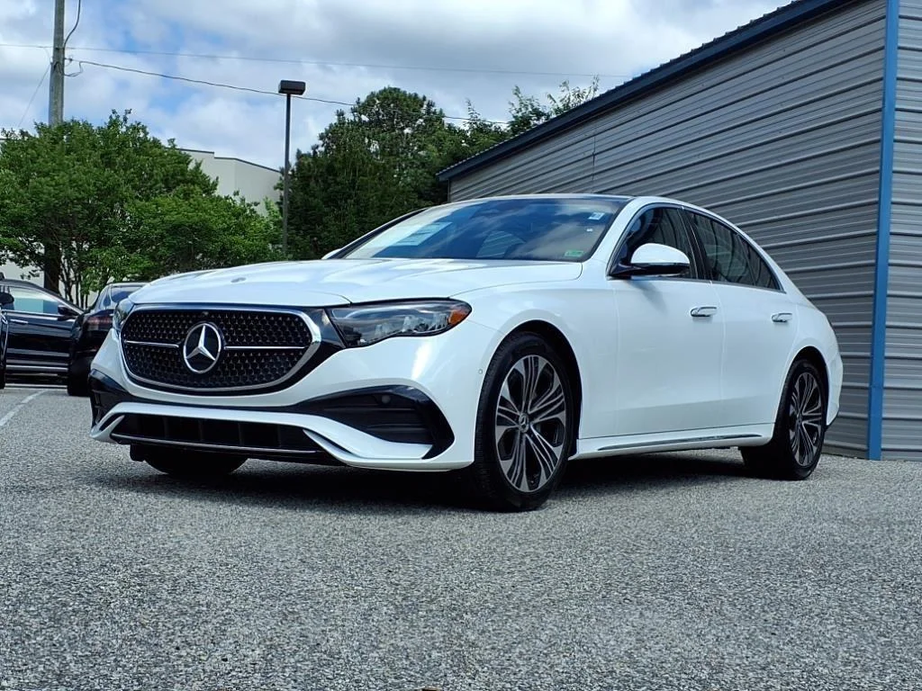 2025 Mercedes-Benz E-Class E350's photo