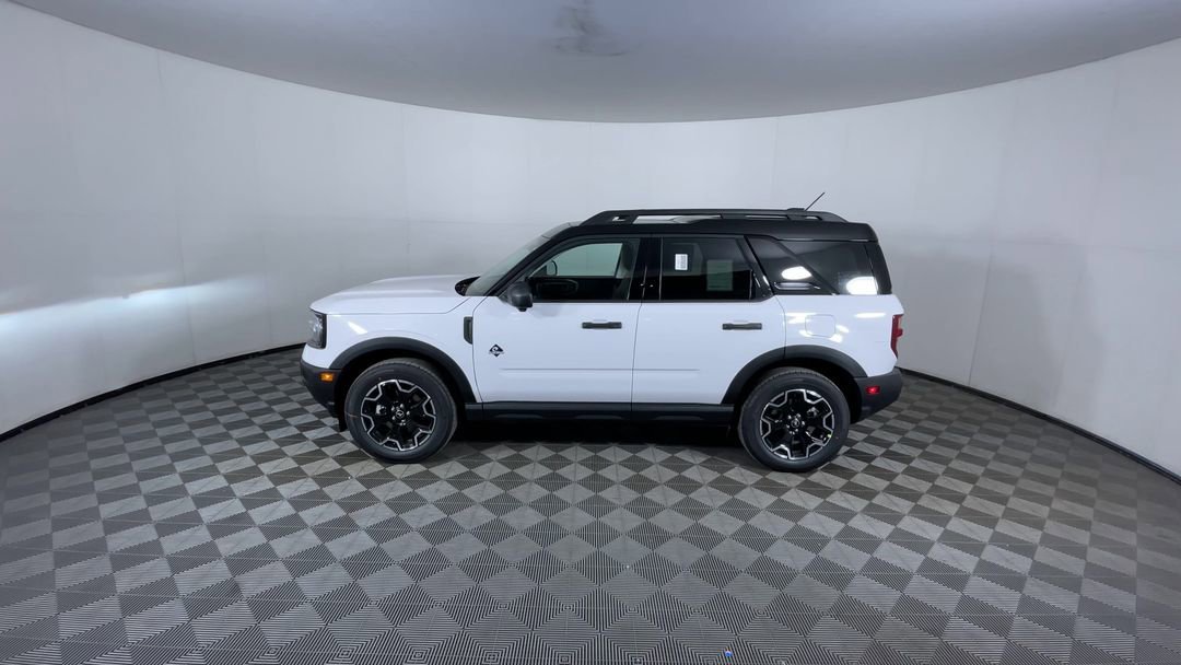 New 2026 Oxford White Ford Outer Banks image 5