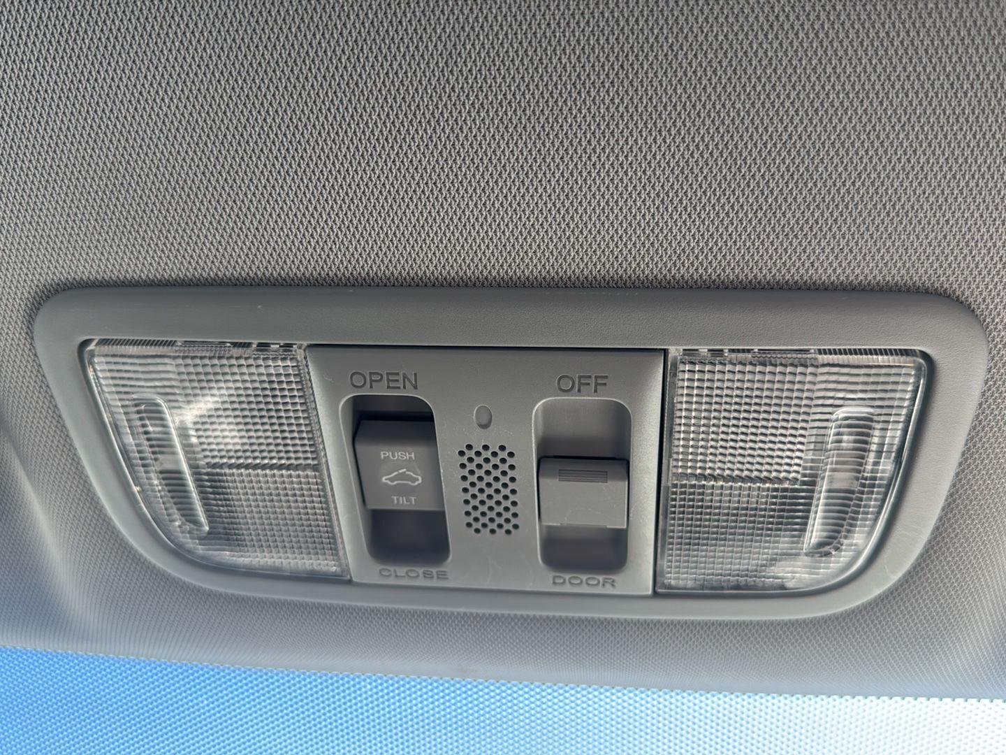 Used 2013  Honda EX image 20
