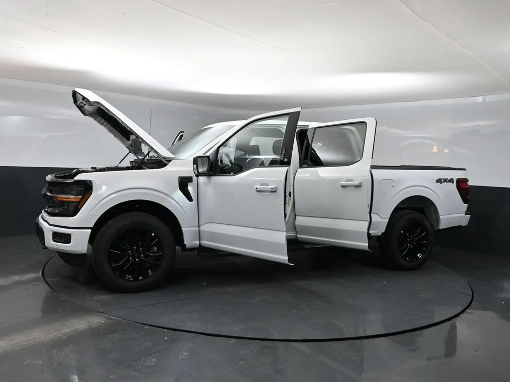 New 2026 Oxford White Ford XLT image 51
