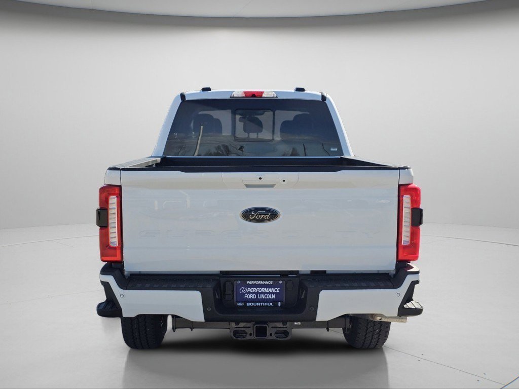 New 2026 Oxford White Ford LARIAT image 26