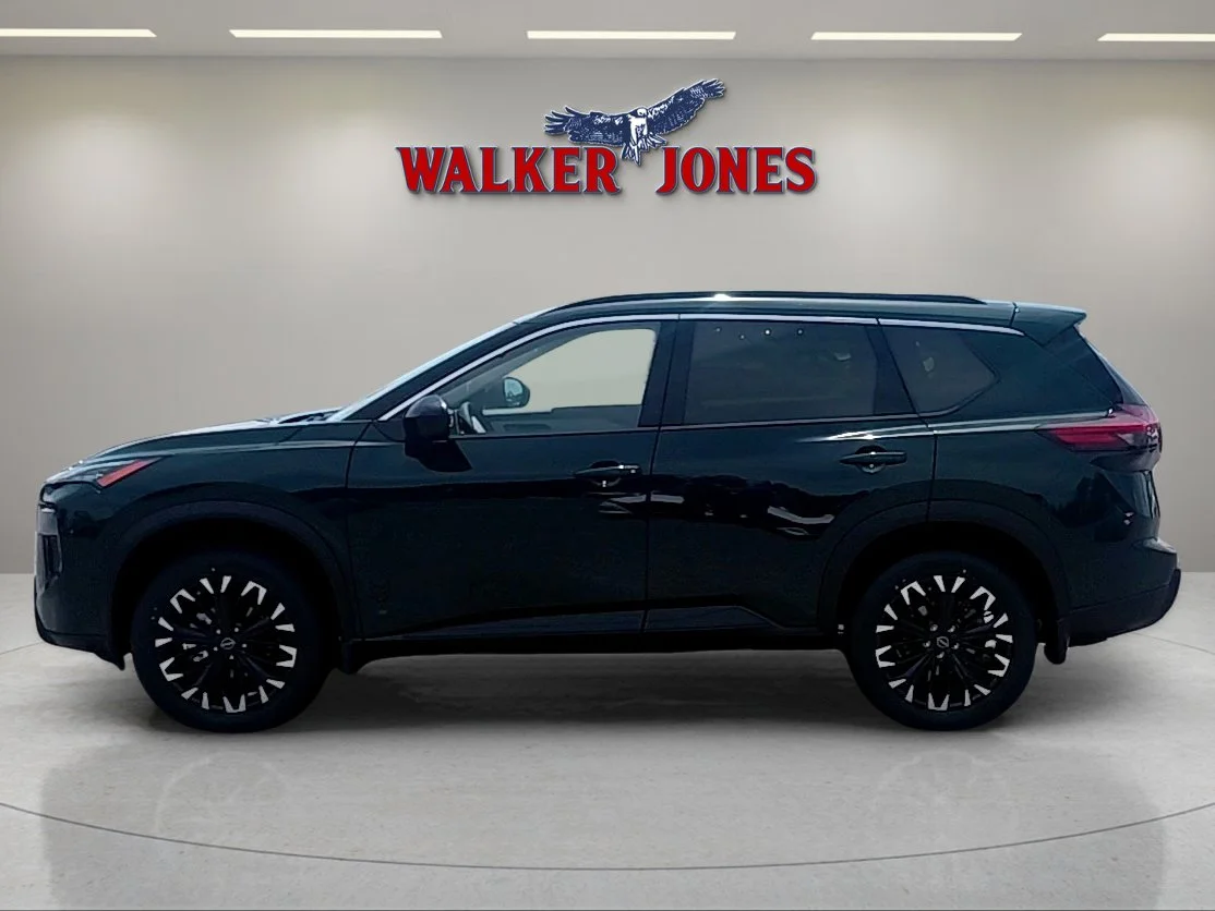 New 2026 Obsidian Green Pearl Nissan Dark Armor™ image 4