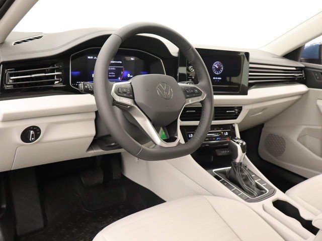 New 2026 Monterey Blue Pearl Volkswagen 1.5T S image 13