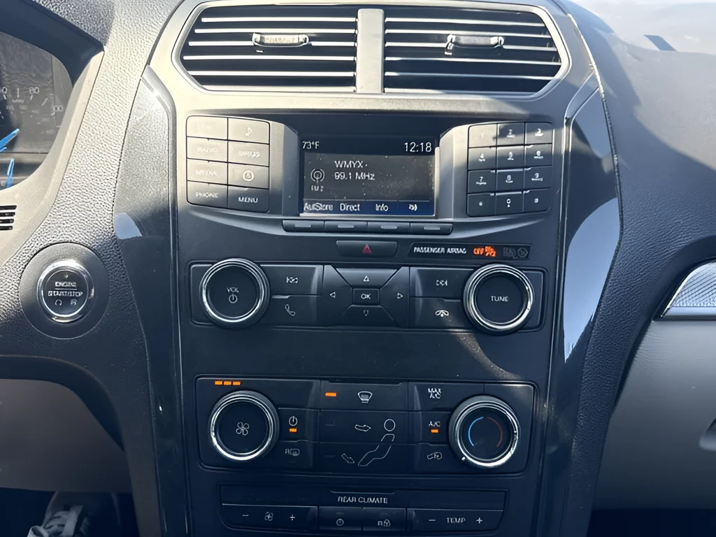 Used 2018 Red Ford XLT image 15