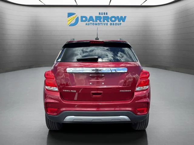 Used 2019 Red Chevrolet Premier image 4