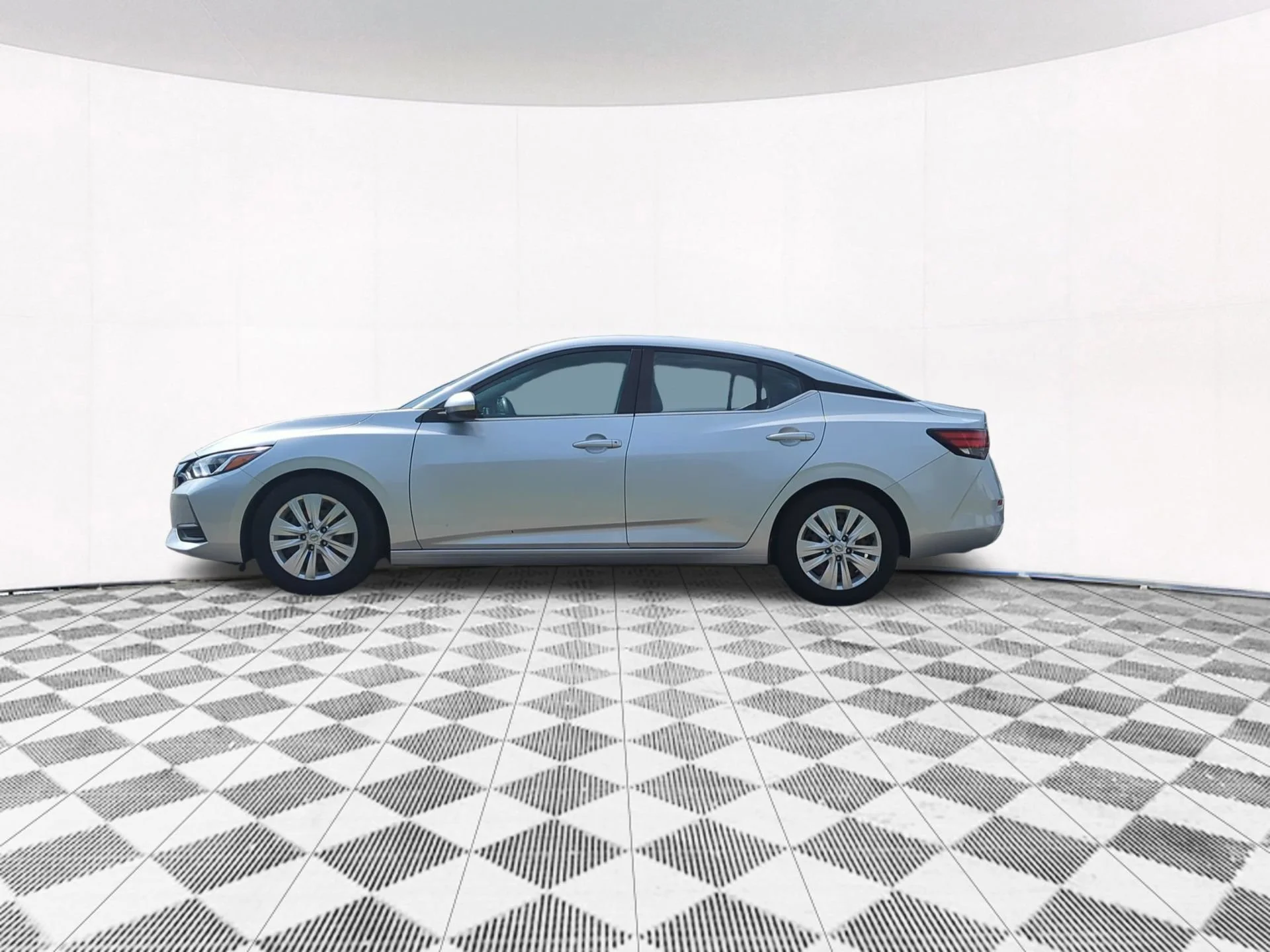 Used 2020 Nissan Sentra S with VIN 3N1AB8BV6LY220939 for sale in Villa Park, IL