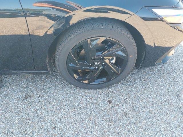 New 2026 Abyss Black Hyundai SEL Sport image 33