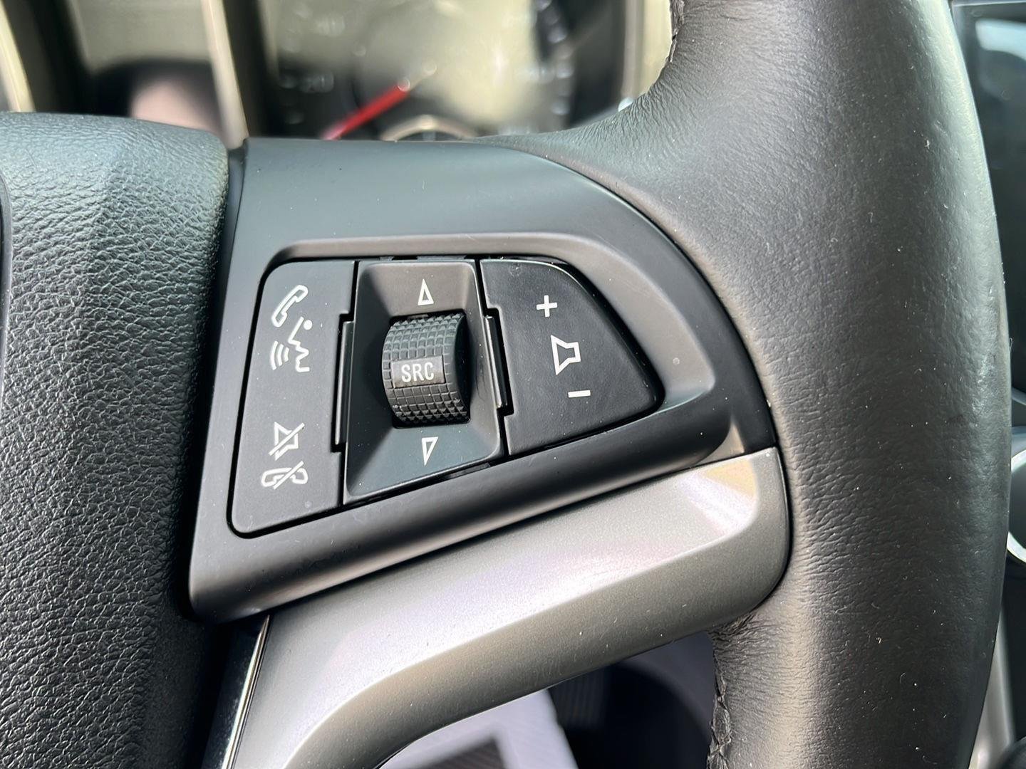 Used 2015 ATLANTIS BLUE METALLIC Chevrolet LT image 15