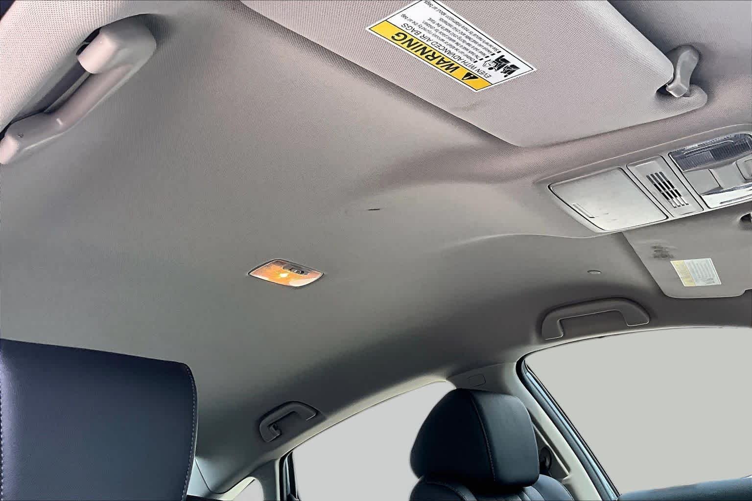 Used 2022 Sonic Gray Pearl Honda Sport SE image 13