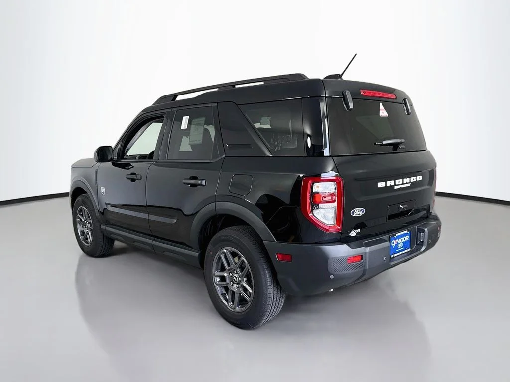 New 2026 Shadow Black Ford Big Bend® image 5
