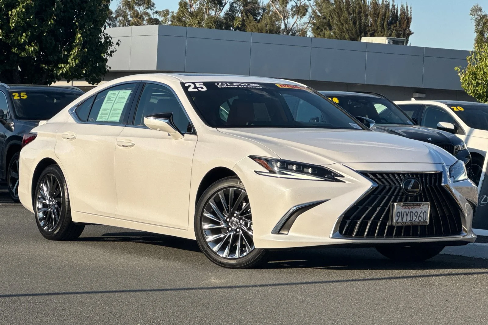 Certified Used 2025 White Pearl Lexus 300h Luxury image 2