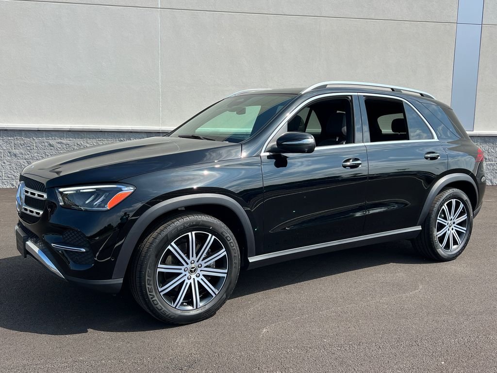 Certified Used 2025 Black Mercedes-Benz GLE 350 image 2