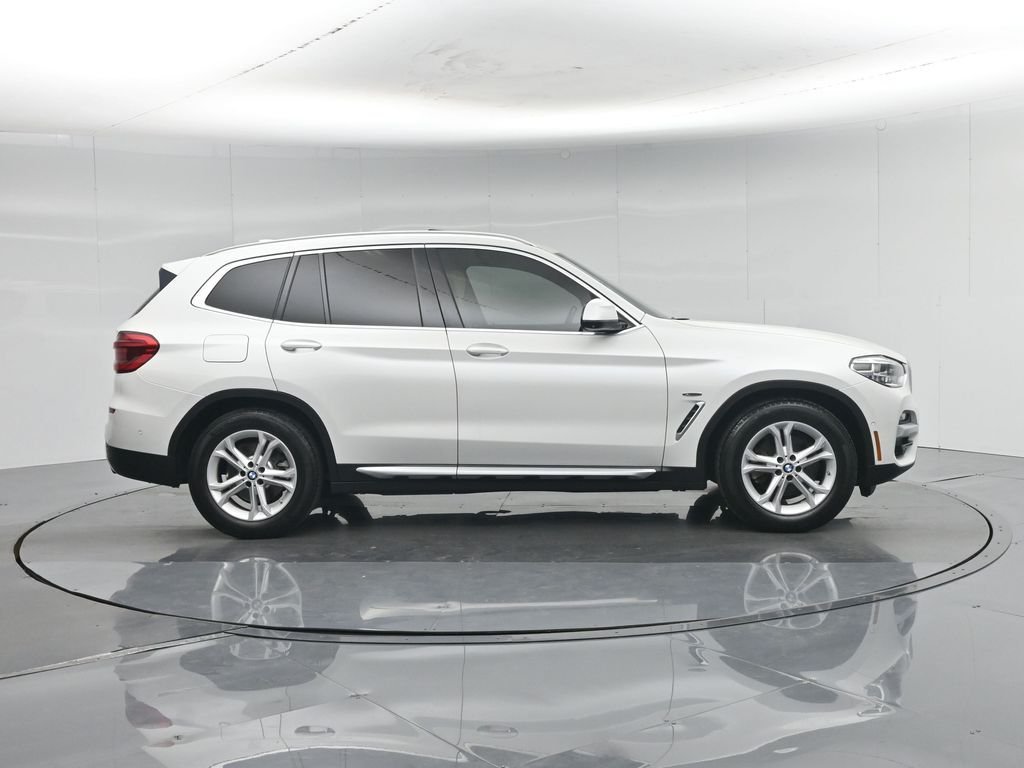 Certified Used 2020 White BMW sDrive30i image 27
