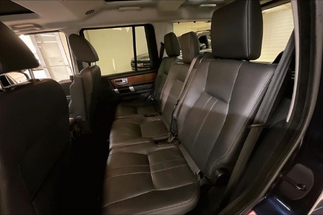 Used 2016 Blue Land Rover HSE image 14