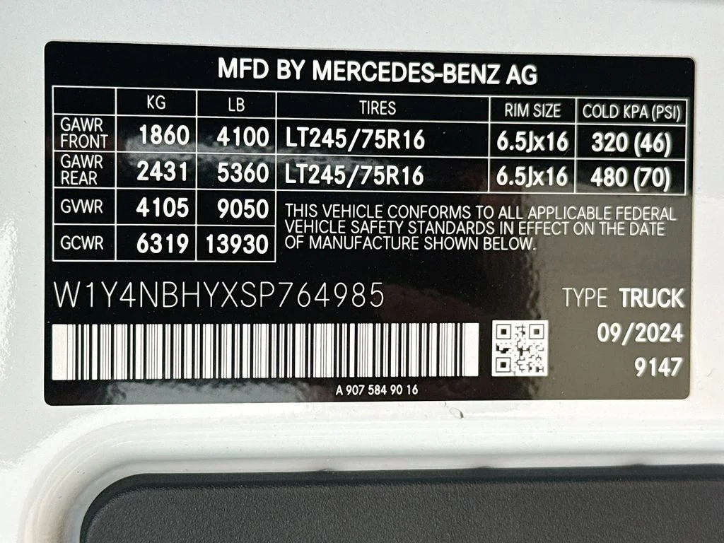 Used 2025 White Mercedes-Benz Cargo 144 WB image 29